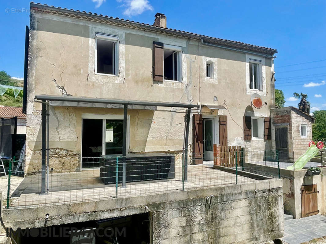 Maison à CLERMONT-DESSOUS