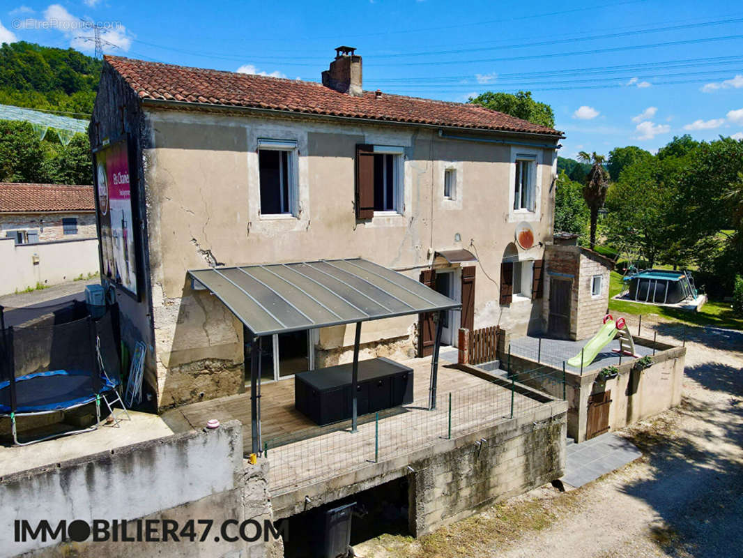 Maison à CLERMONT-DESSOUS