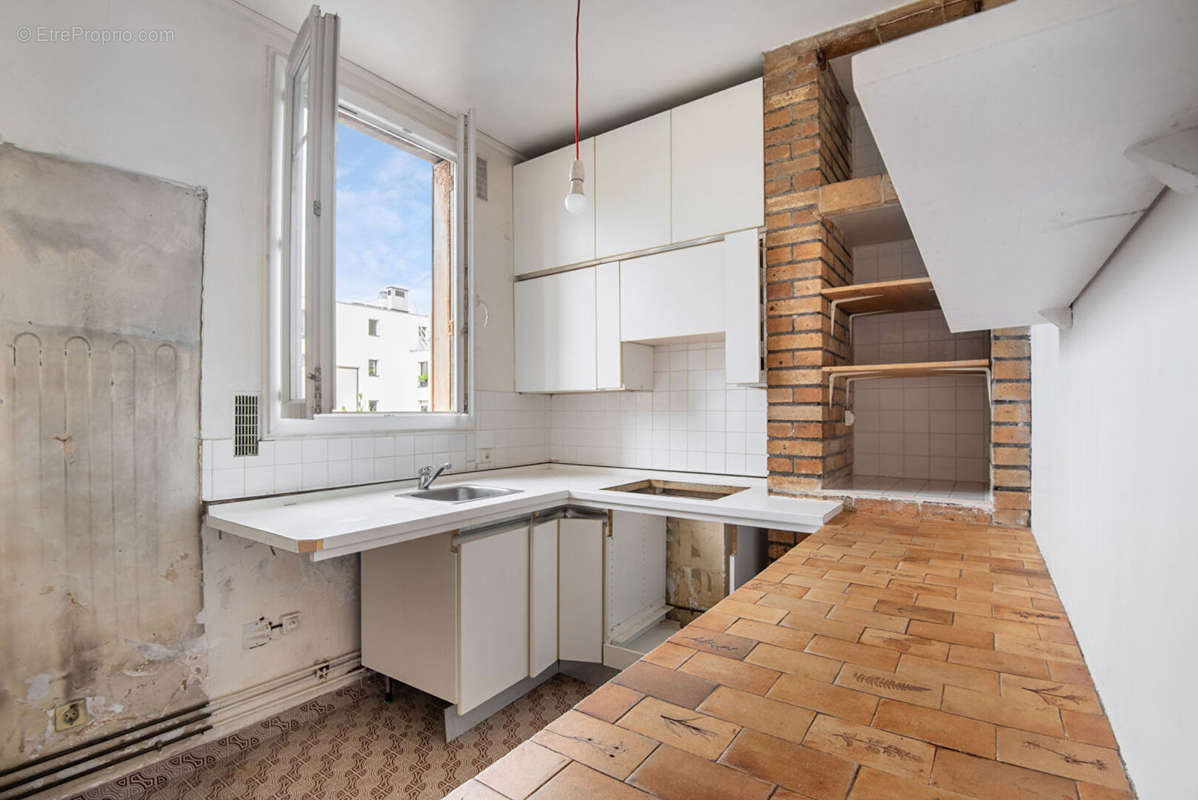 Appartement à PARIS-20E