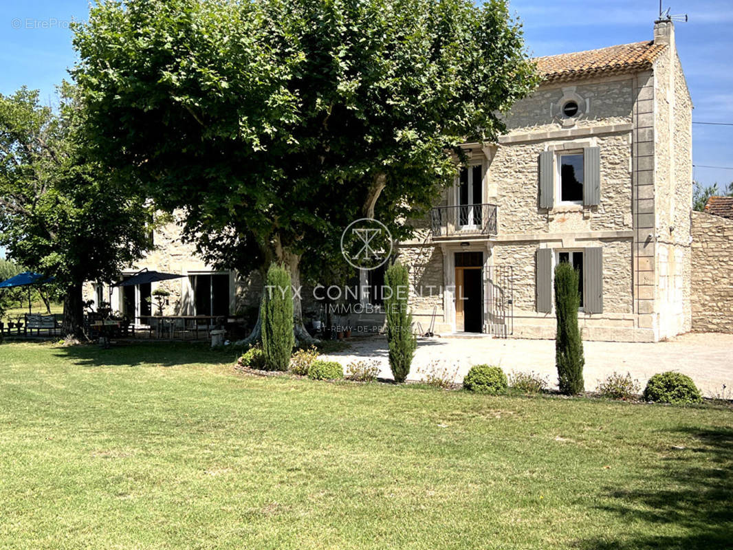 Maison à SAINT-REMY-DE-PROVENCE