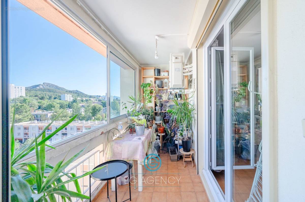 Appartement à MARSEILLE-11E