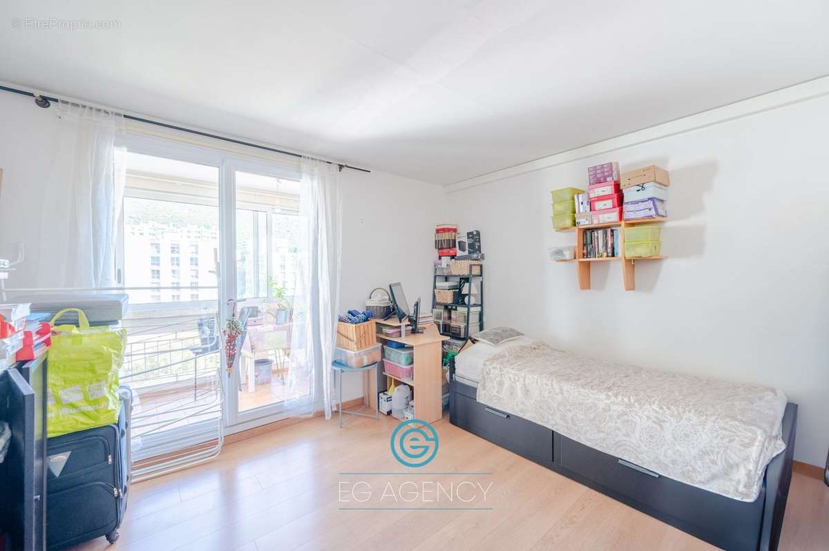 Appartement à MARSEILLE-11E