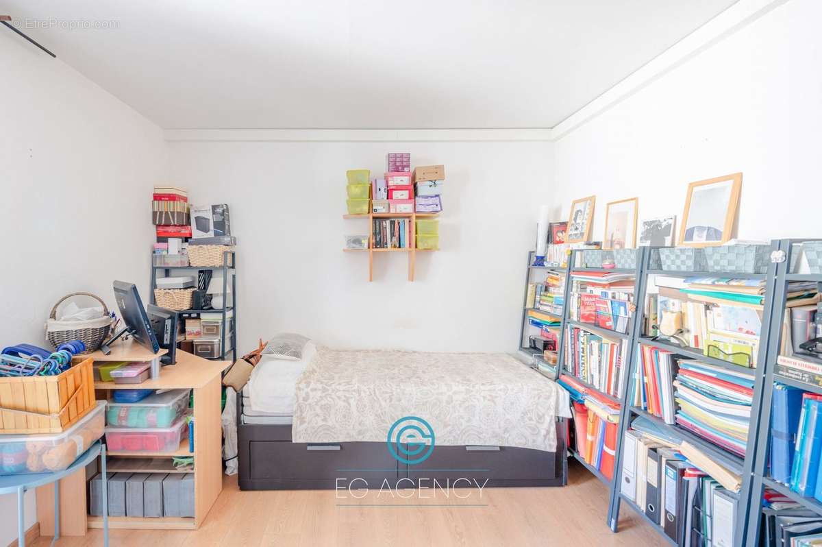 Appartement à MARSEILLE-11E