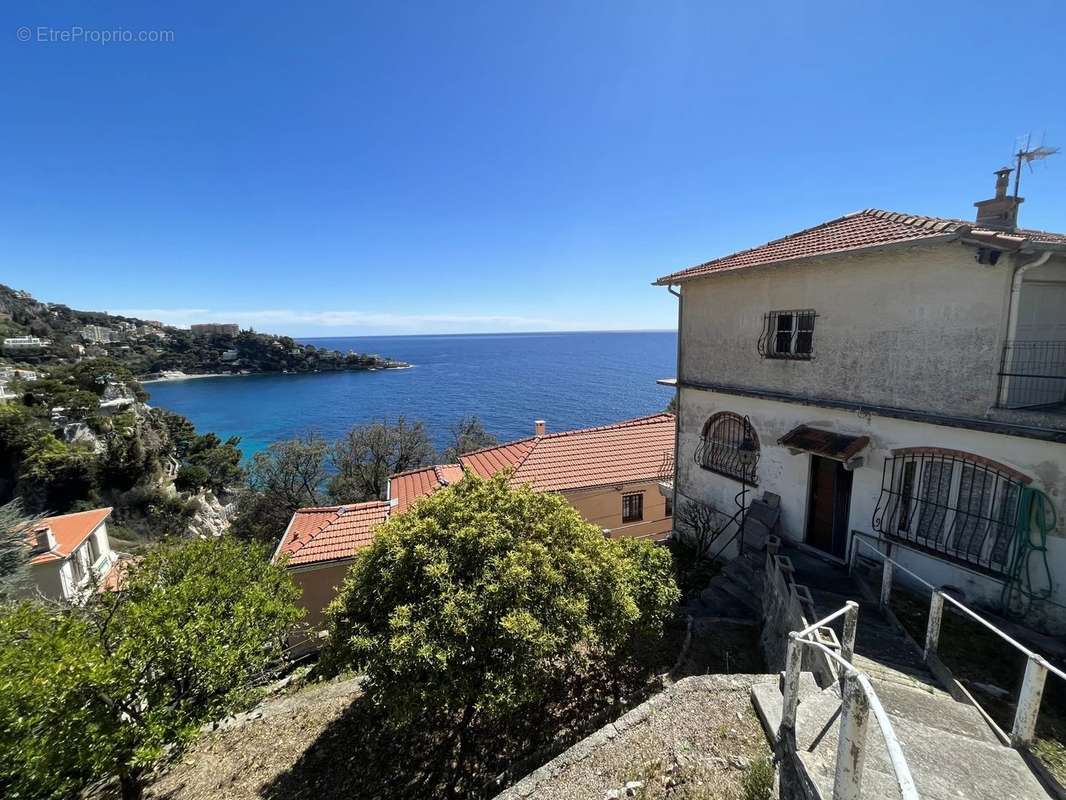 Maison à EZE