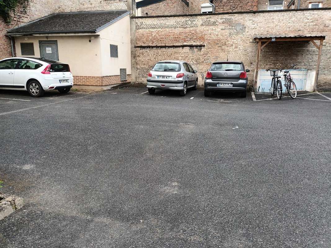 Parking à AMIENS