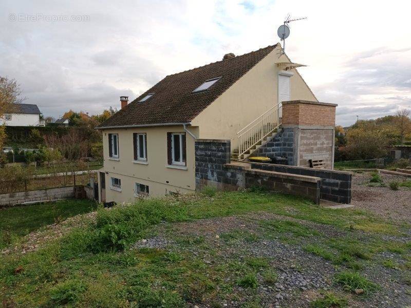 Maison à ARGOEUVES