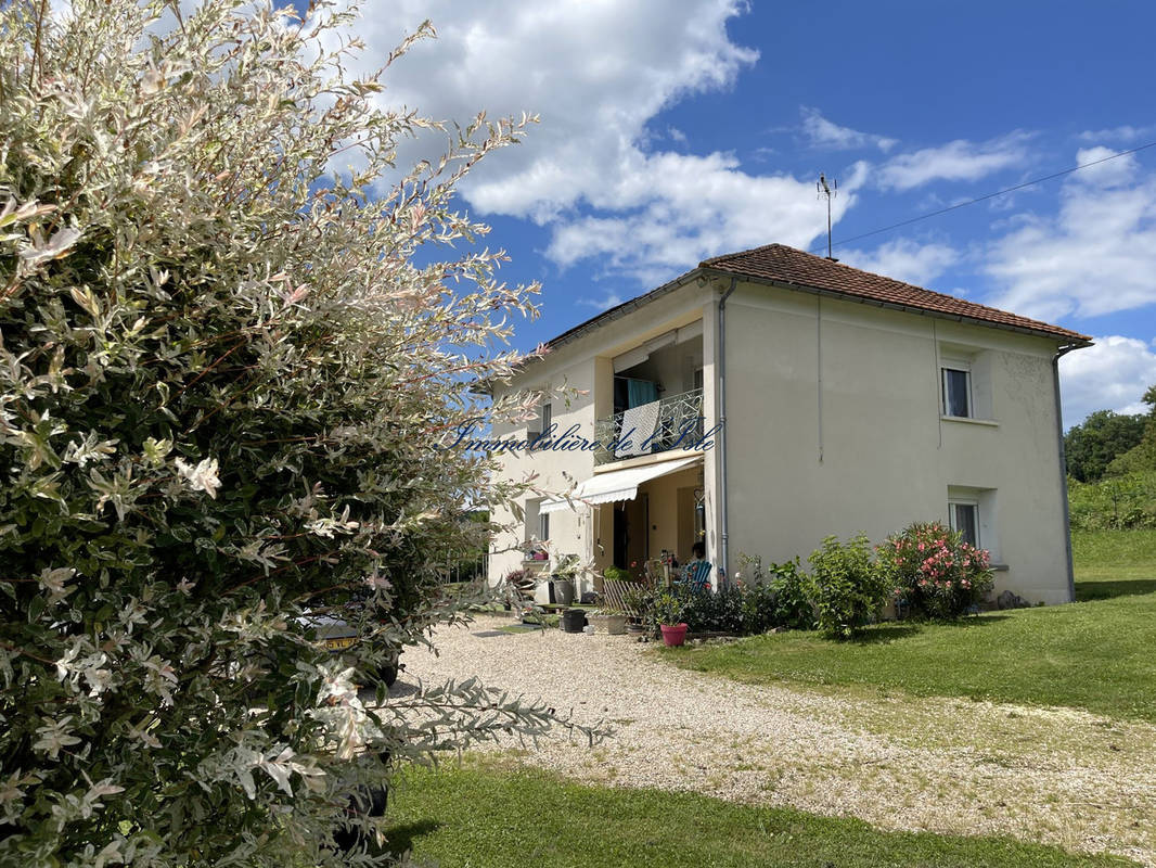 Maison à COULOUNIEIX-CHAMIERS