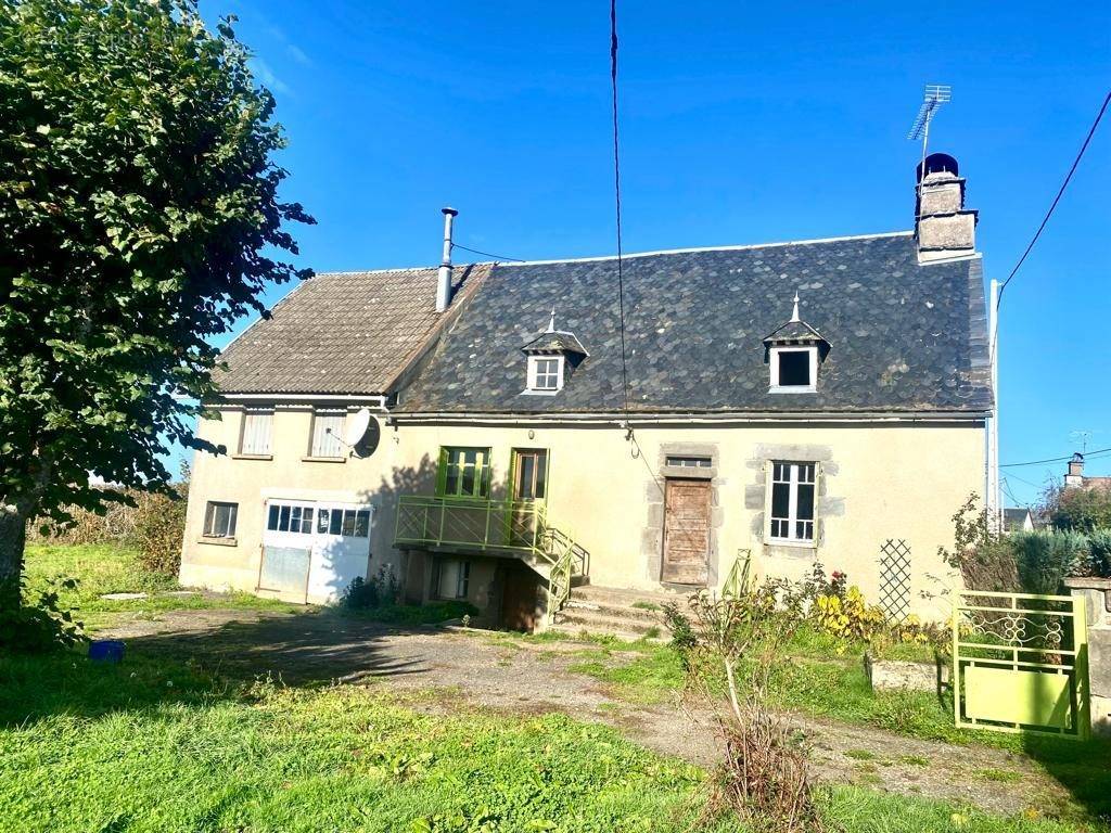 Maison à CHALVIGNAC