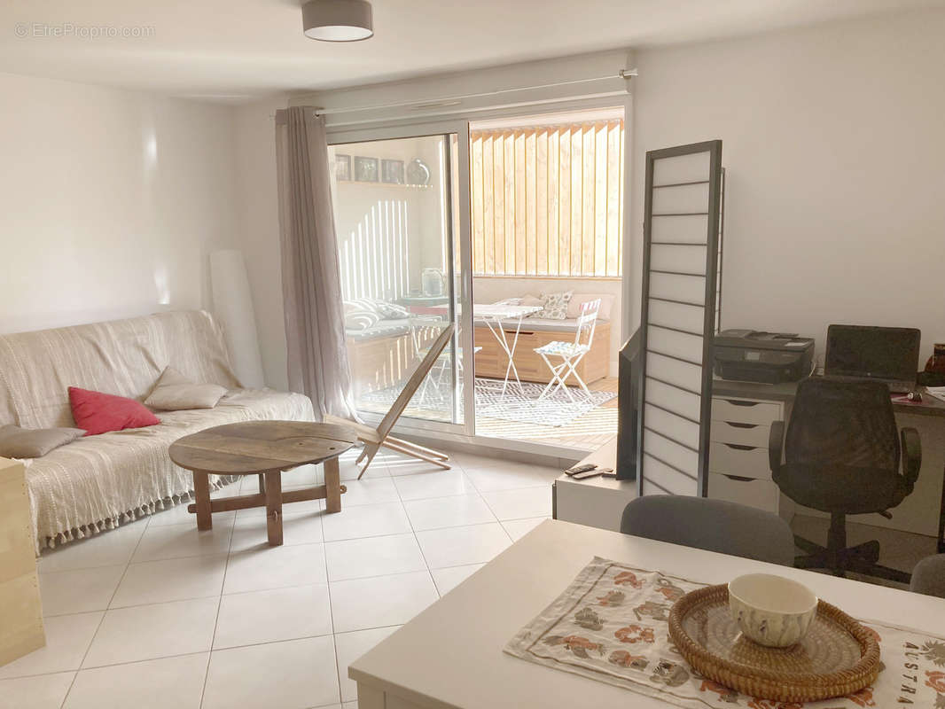 Appartement à MARSEILLE-8E