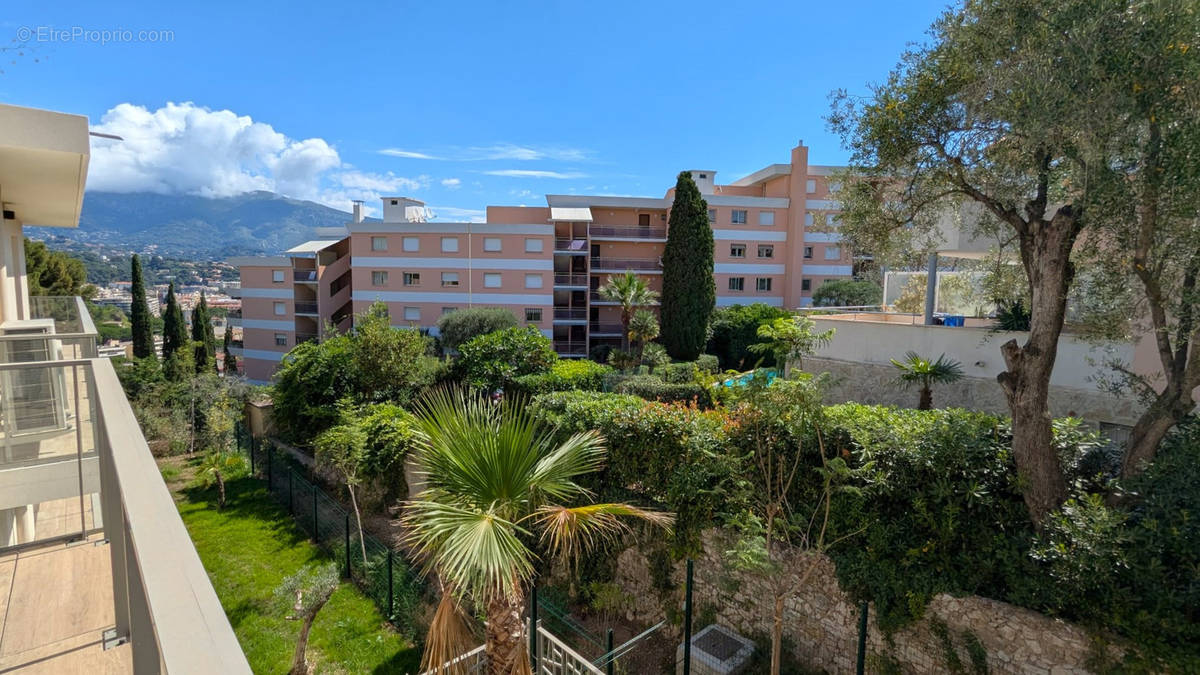 Appartement à ROQUEBRUNE-CAP-MARTIN