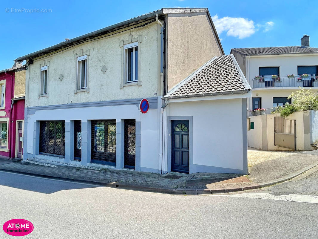 Appartement à AUBOUE