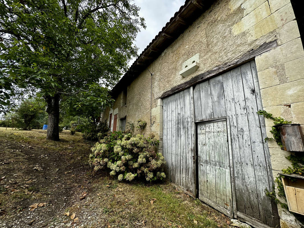 Maison à SAINT-AULAYE