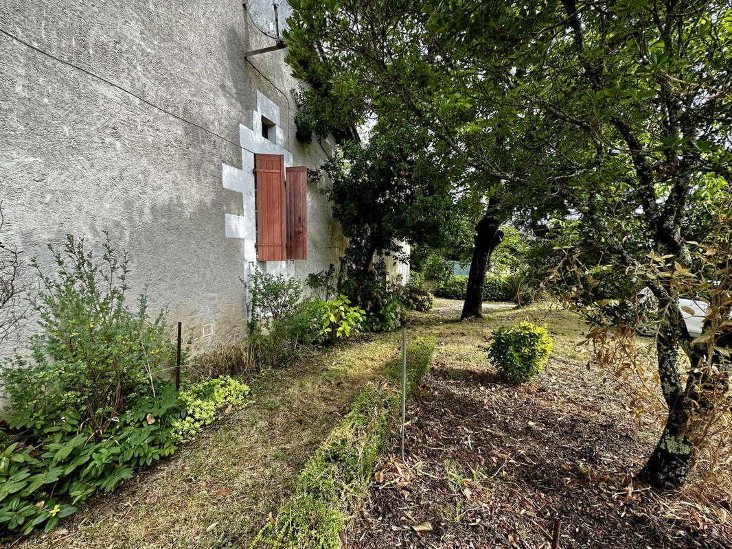 Maison à SAINT-AULAYE