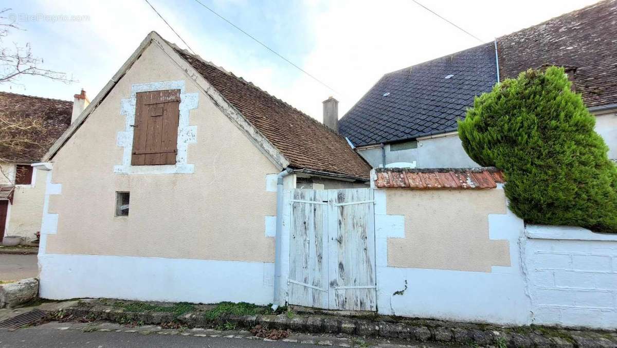 Maison à POUILLY-SUR-LOIRE