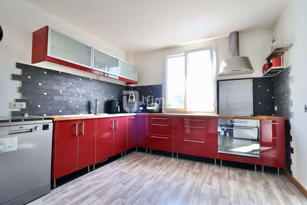 Appartement à MONTGE-EN-GOELE