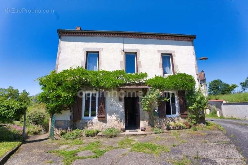 Maison à CHATELDON