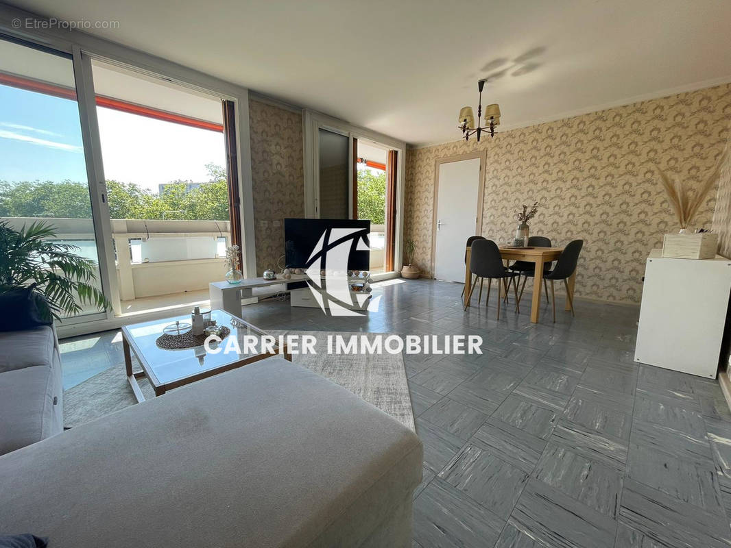 Appartement à LYON-5E