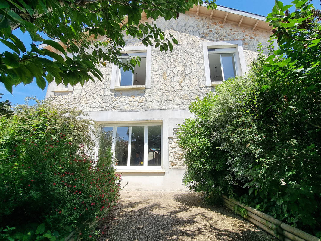 Maison à ROCHEFORT