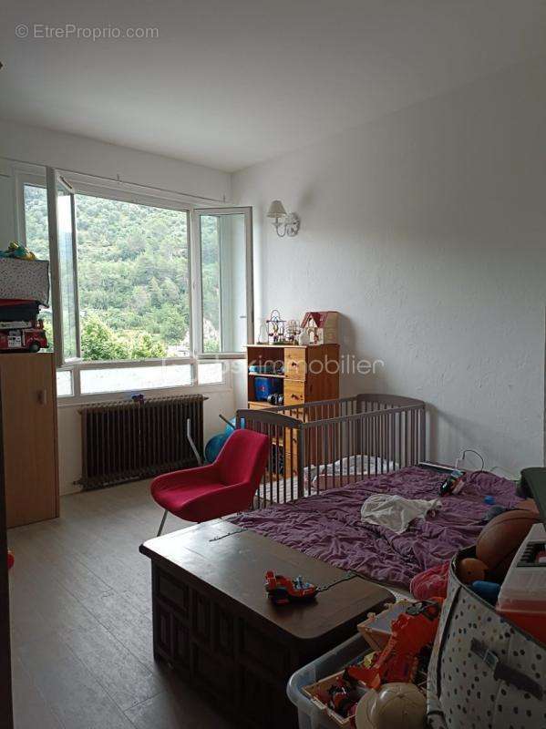 Appartement à L&#039;ESCARENE