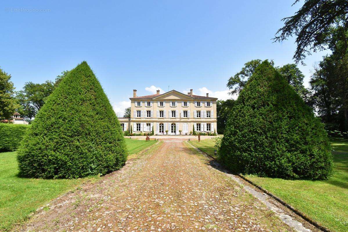 Maison à NERVIEUX