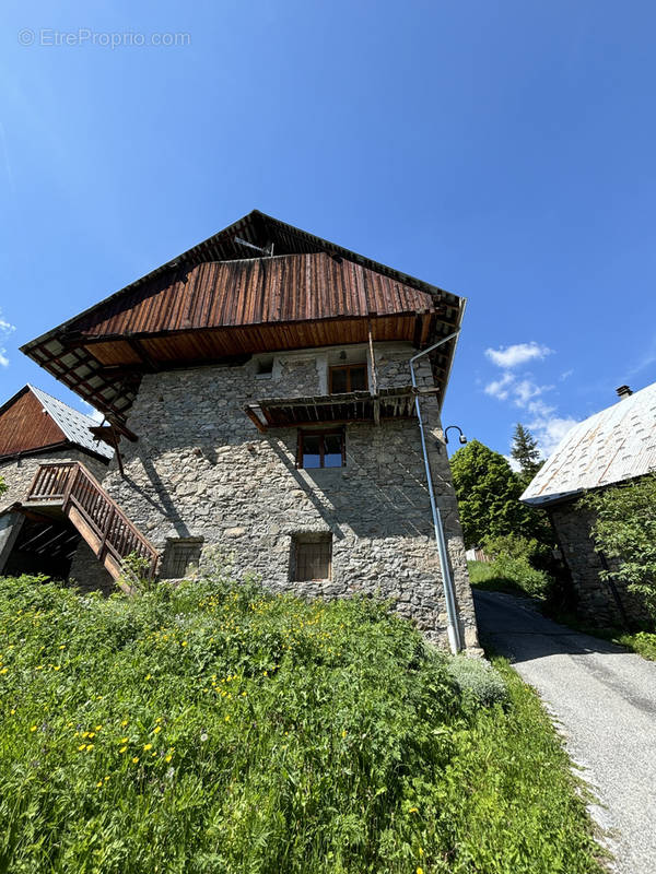 Maison à PUY-SAINT-VINCENT