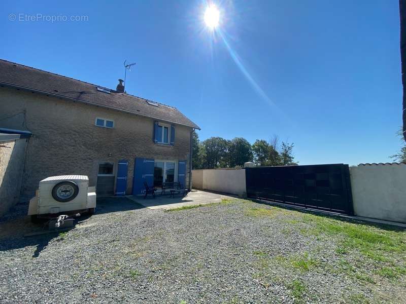 Maison à CHATELLERAULT