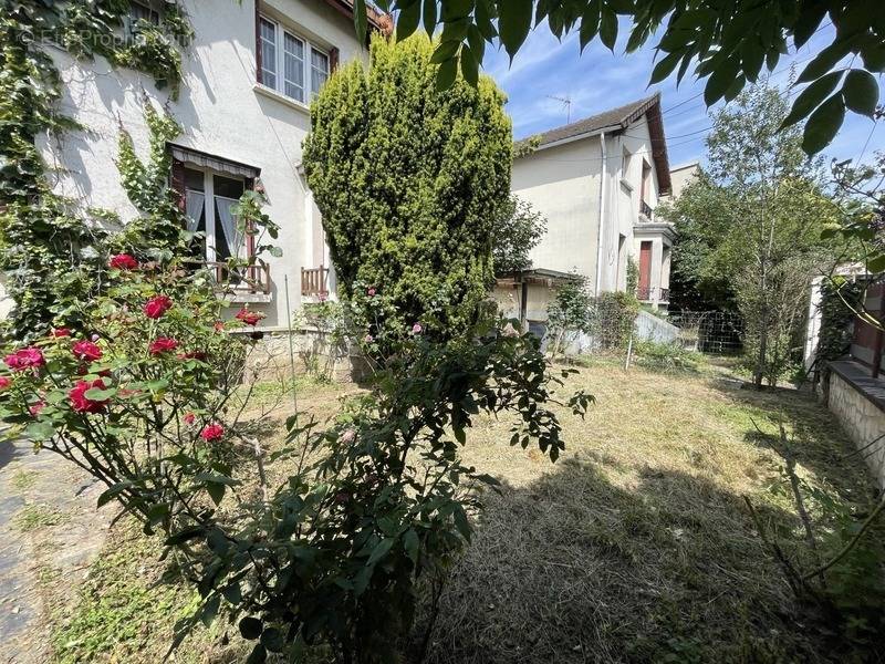 Maison à ARNOUVILLE-LES-GONESSE