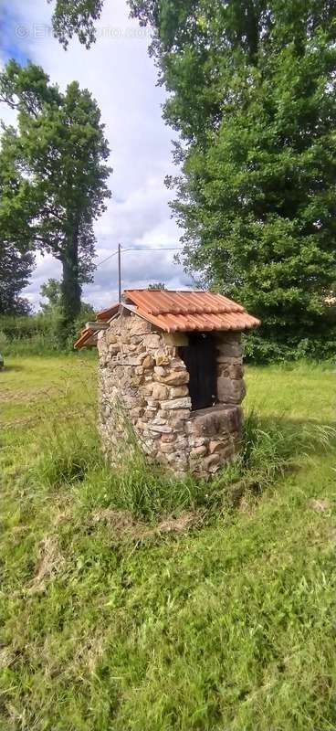 Maison à CHARLIEU