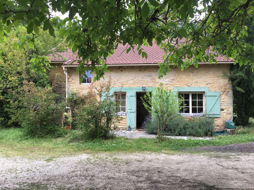 Appartement à PRATS-DU-PERIGORD