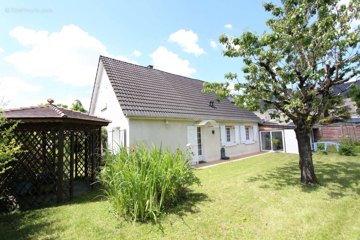 Maison à GARCHIZY