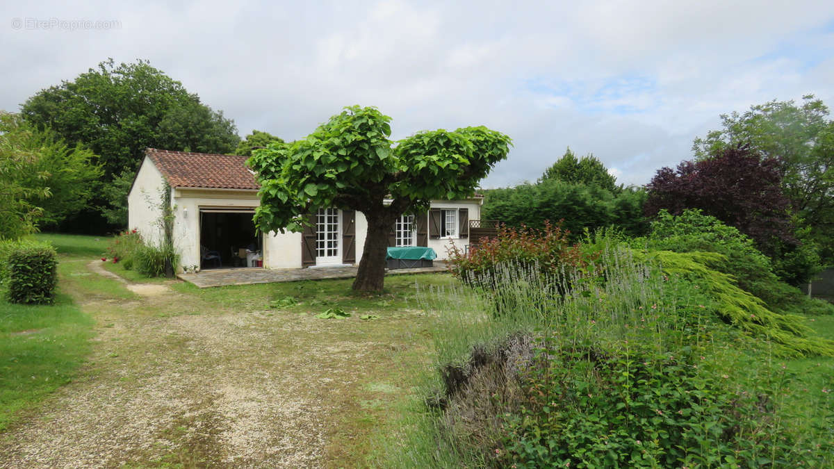 Maison à EXCIDEUIL