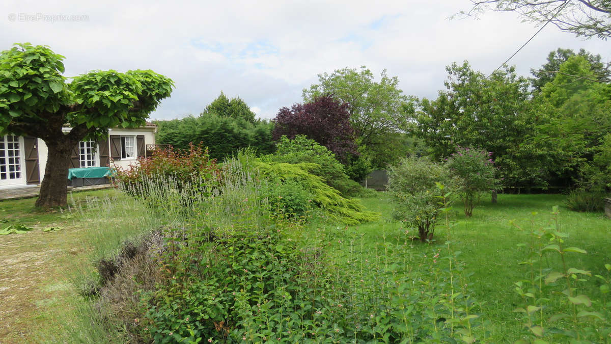 Maison à EXCIDEUIL