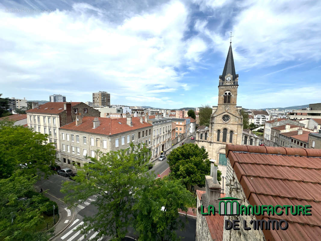 Appartement à SAINT-ETIENNE