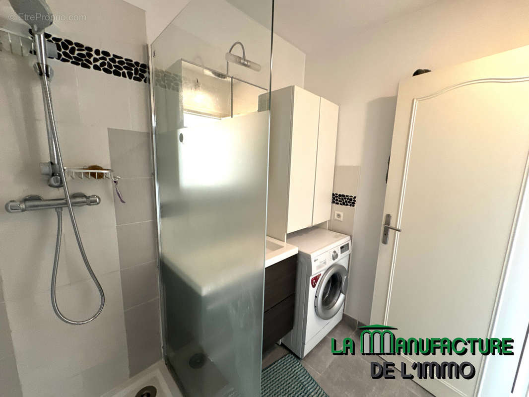 Appartement à SAINT-ETIENNE