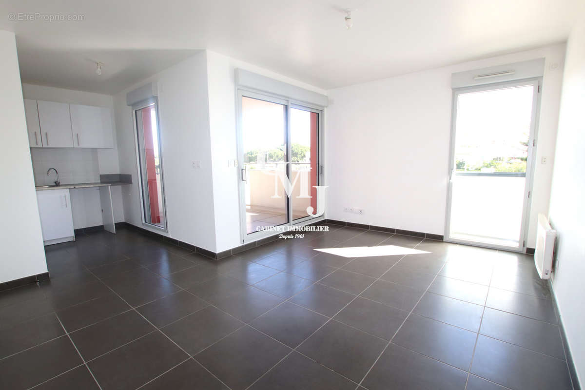 Appartement à FREJUS