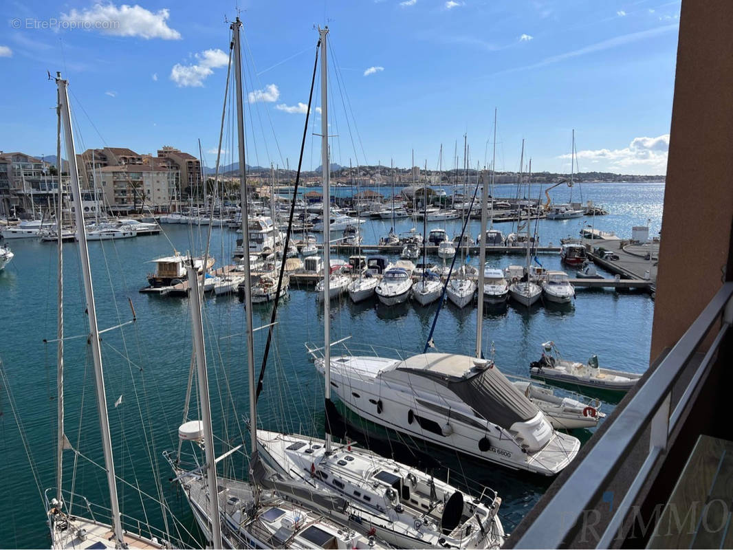 Appartement à FREJUS