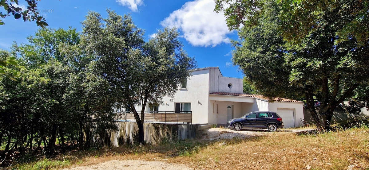 Maison à UZES