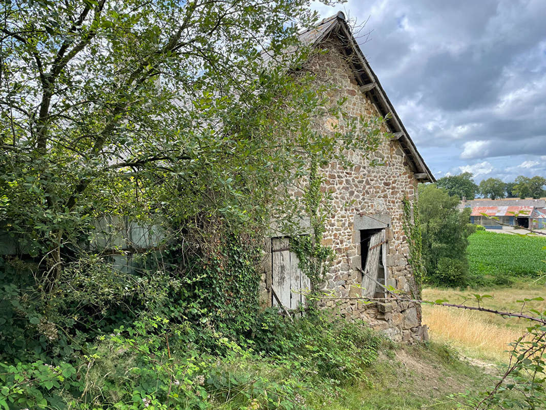 Maison à LUITRE