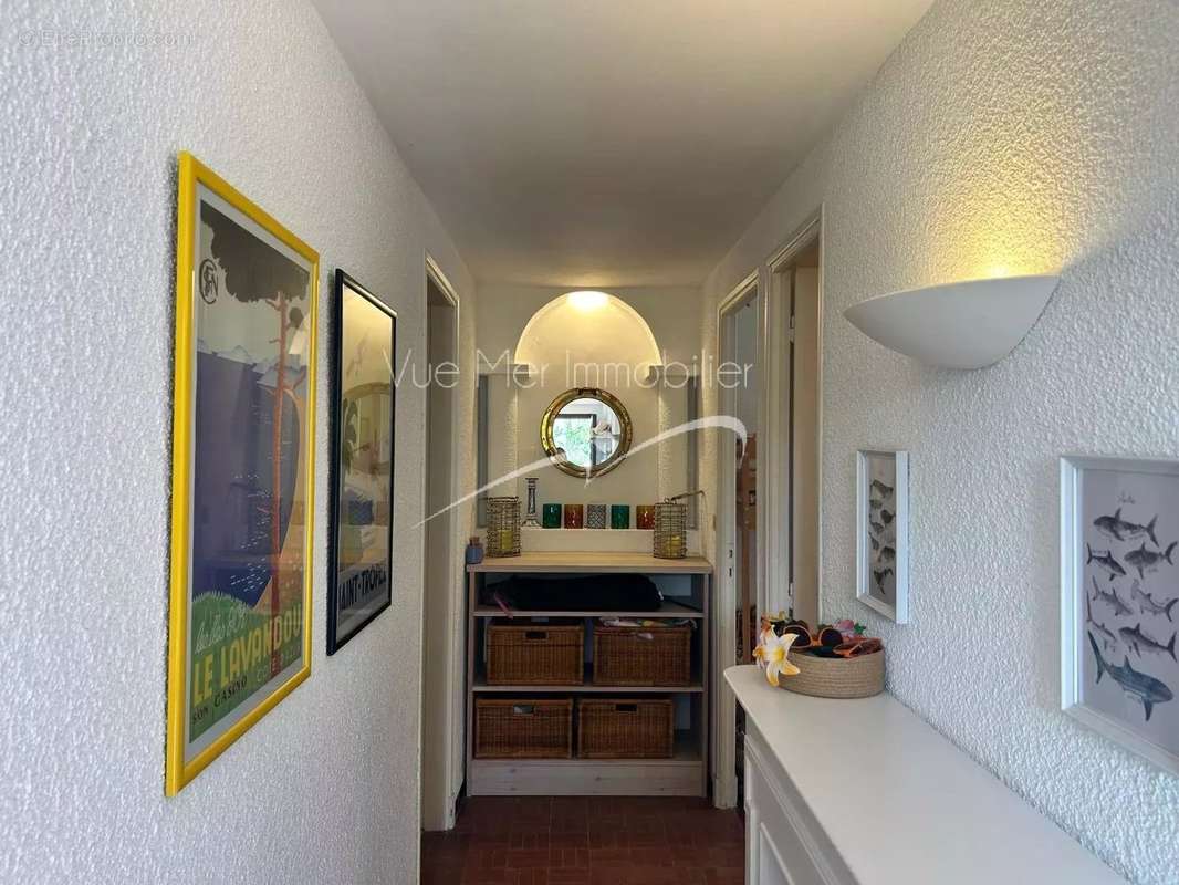 Appartement à LE LAVANDOU