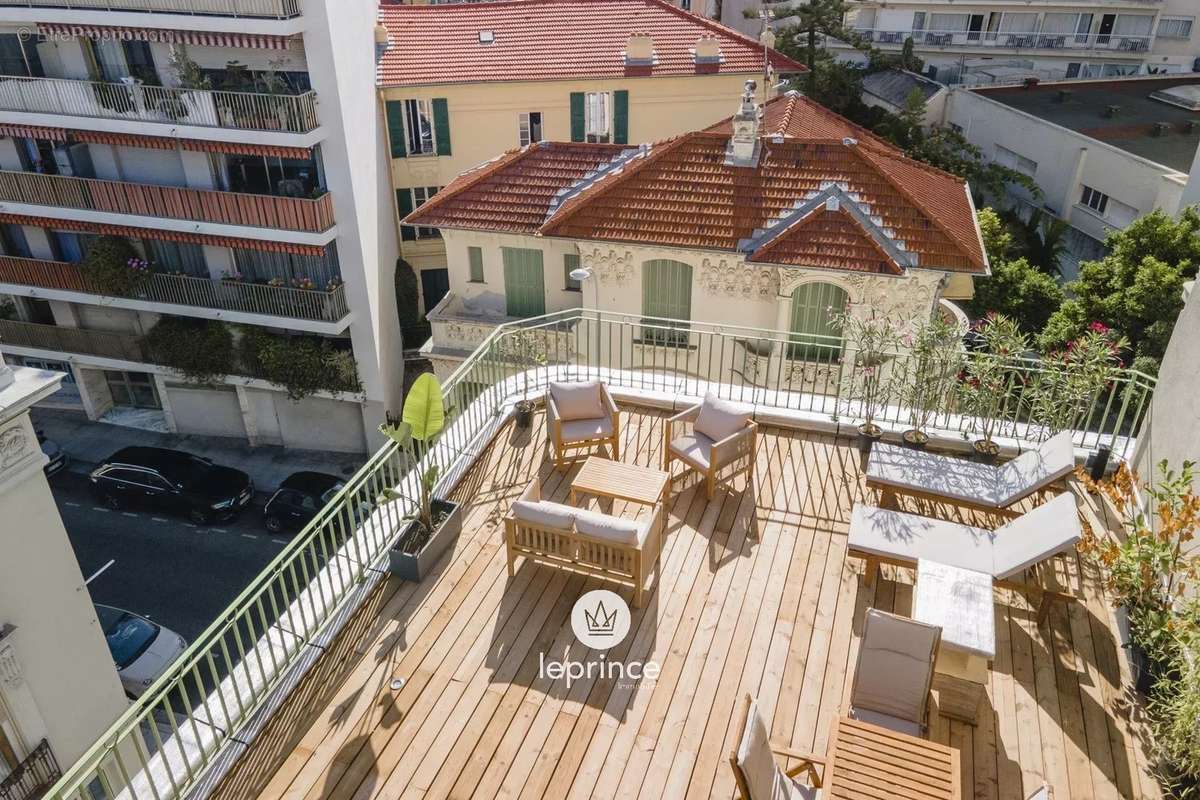 Appartement à NICE