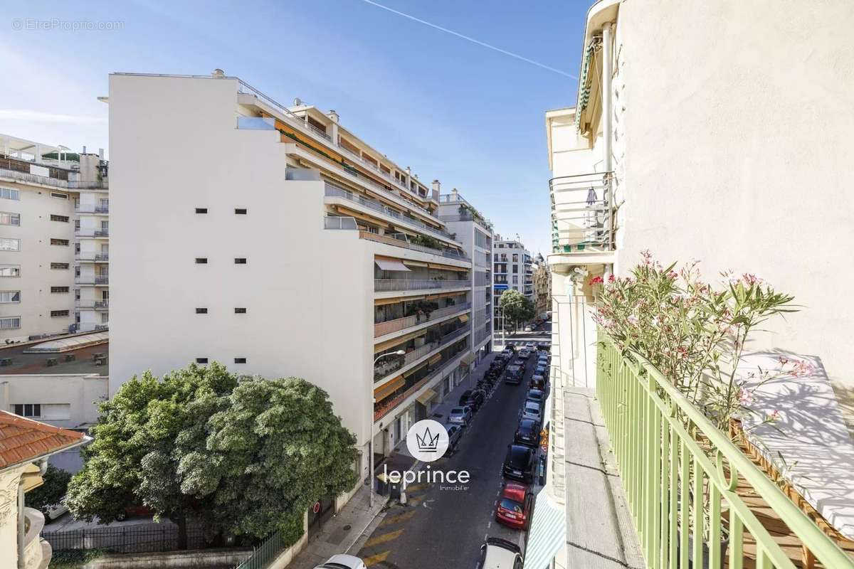 Appartement à NICE