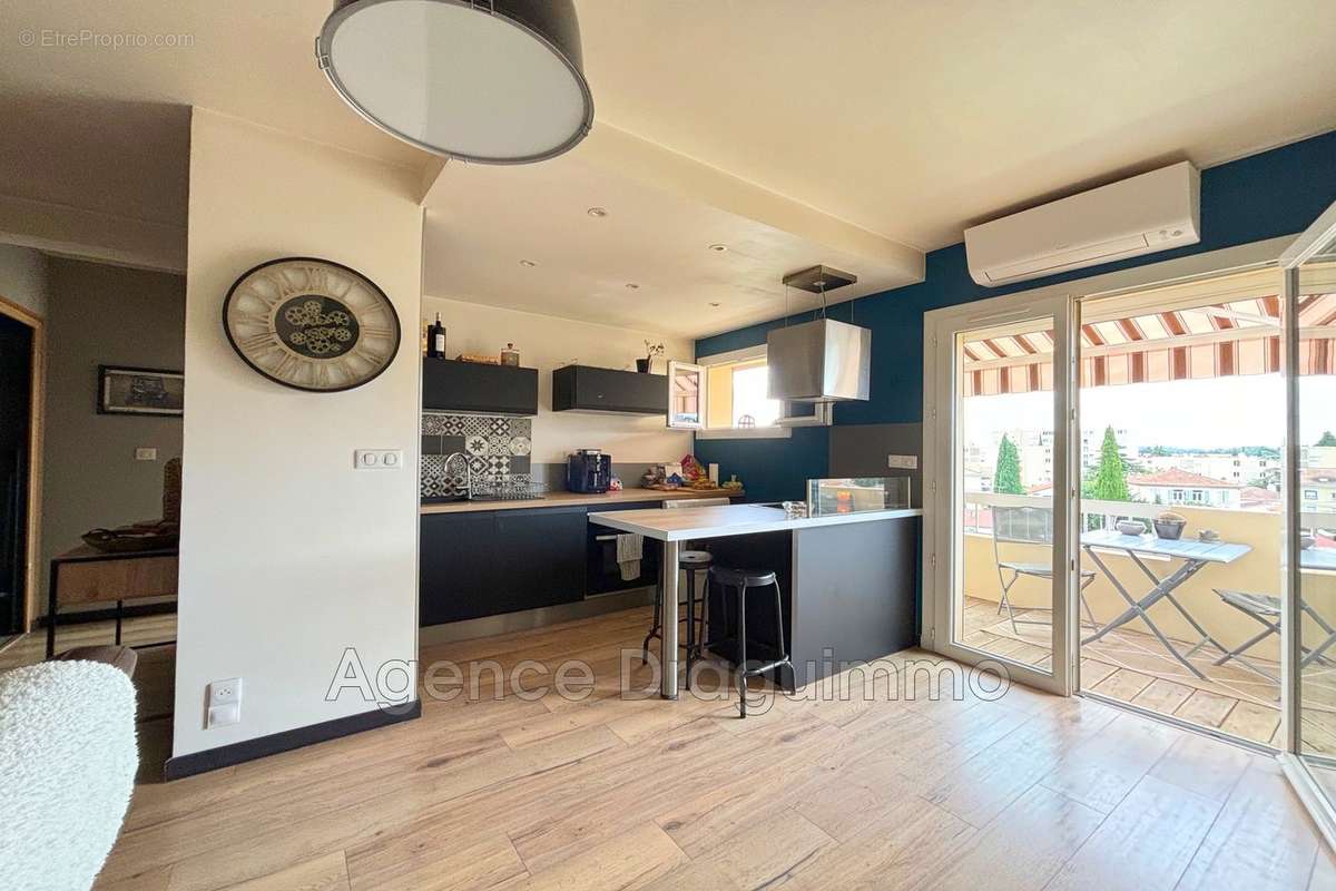 Appartement à DRAGUIGNAN