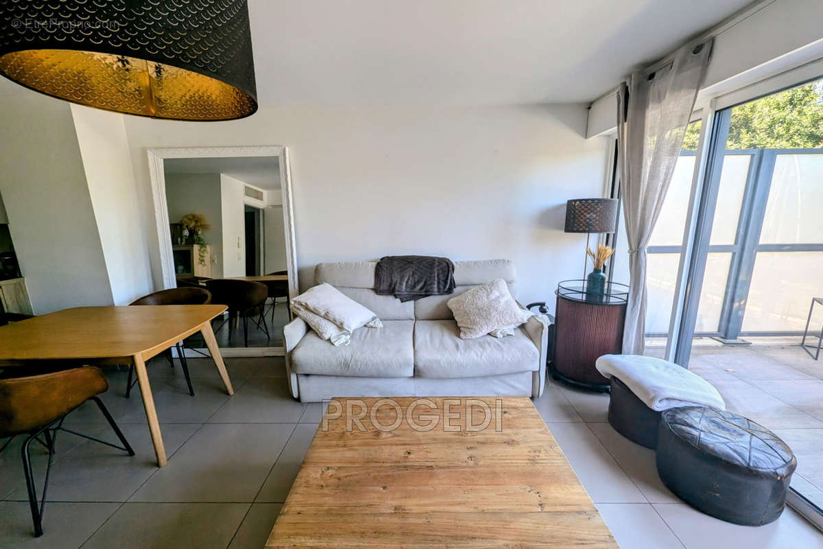 Appartement à BEAUSOLEIL