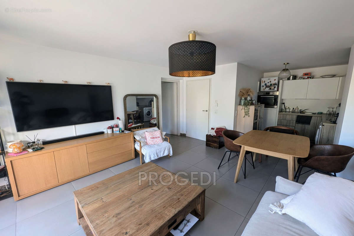 Appartement à BEAUSOLEIL