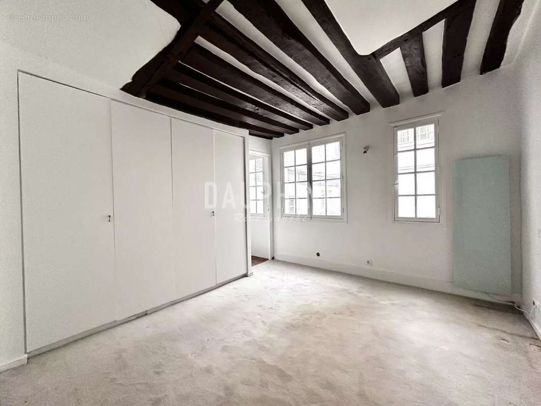 Appartement à PARIS-6E