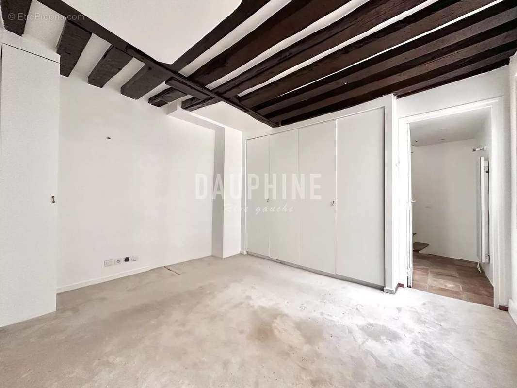 Appartement à PARIS-6E