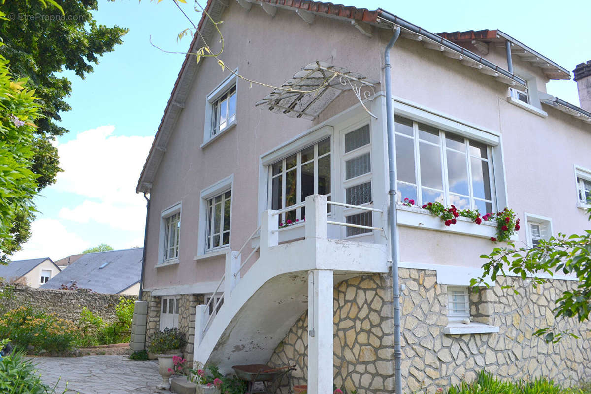 Maison à CHATELLERAULT