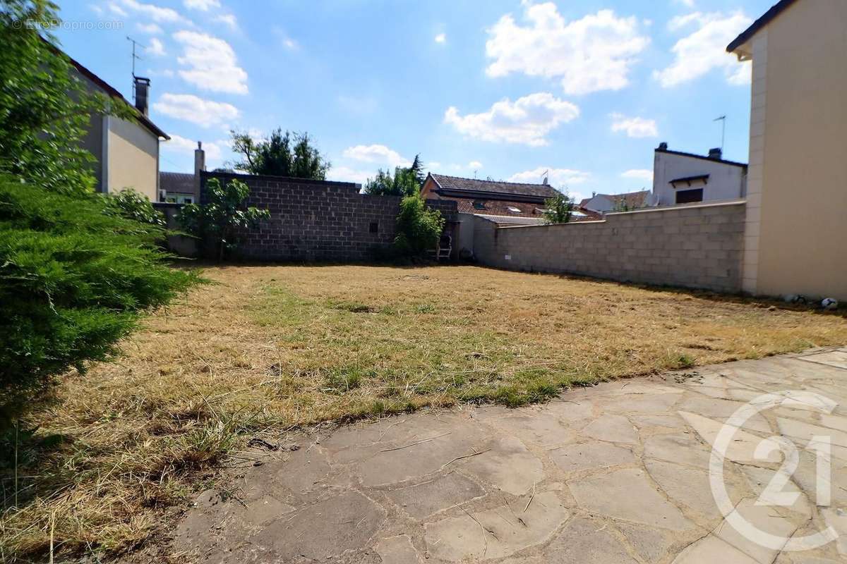 Maison à AULNAY-SOUS-BOIS