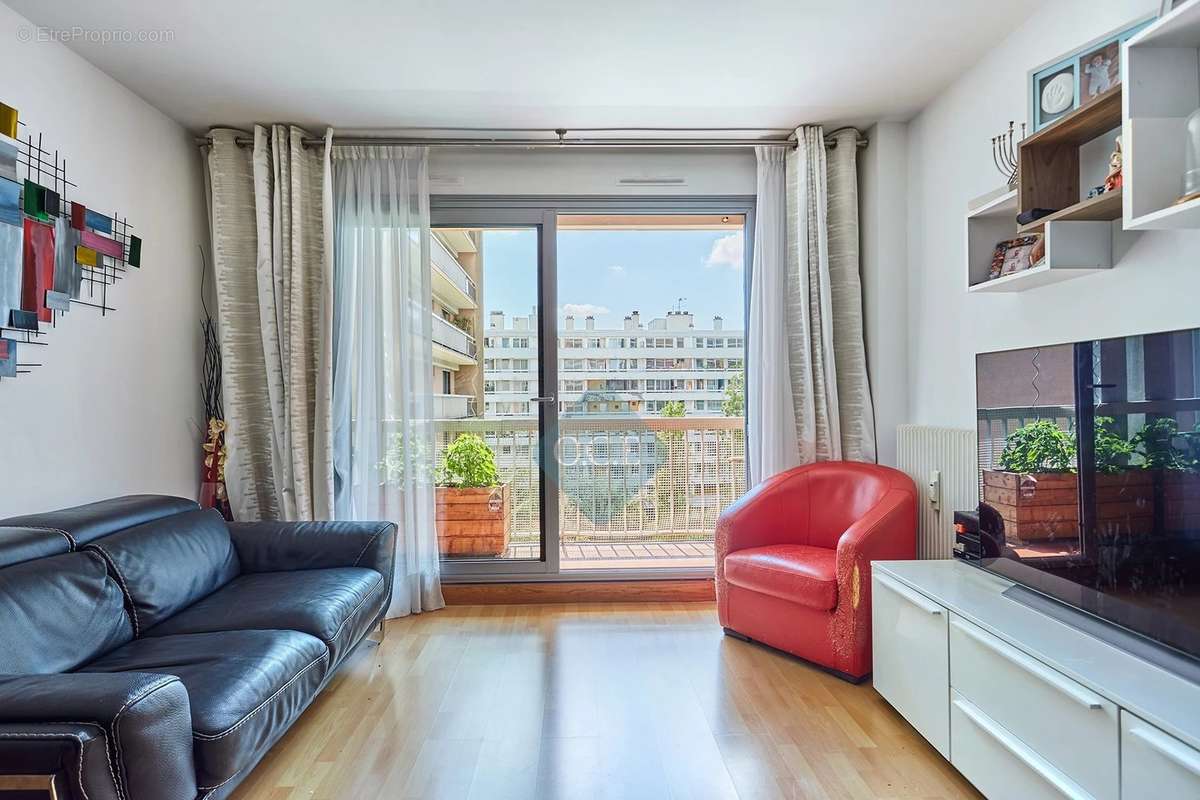 Appartement à PARIS-11E