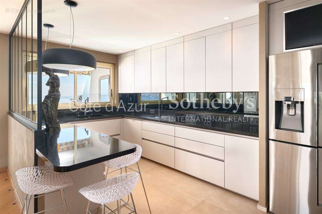 Appartement à VILLENEUVE-LOUBET